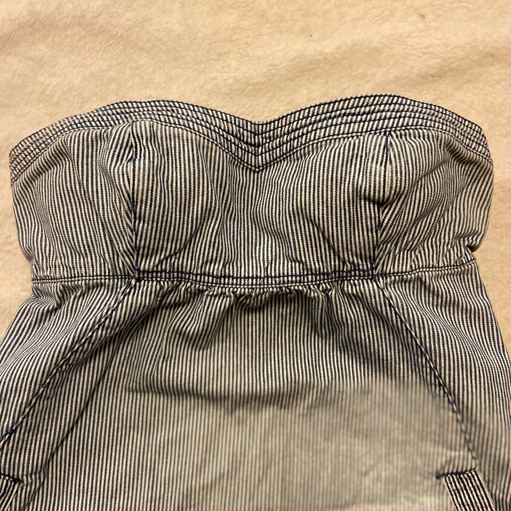 American Eagle Outfitters Strapless Mini Size 0 NWOT